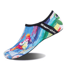 Load image into Gallery viewer, Water Shoes for Women Men Quick-Dry Surf Yoga Outdoor Beach Swimming Aqua Socks