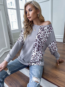 FANCYINN Women's Leopard Sweaters Casual Long Sleeve Crewneck Color Block Patchwork Pullover Waffle Sweater Tops